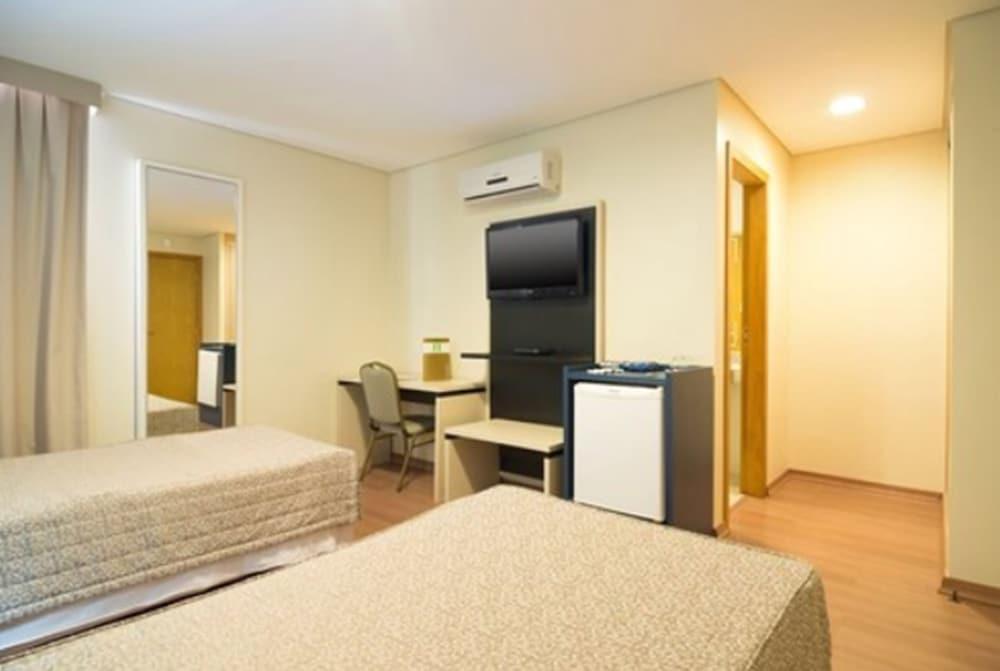 Hotel Financial Belo Horizonte Kültér fotó